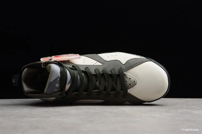 Icicle 7 Patta Air AT3375-100 x Jordan 0813